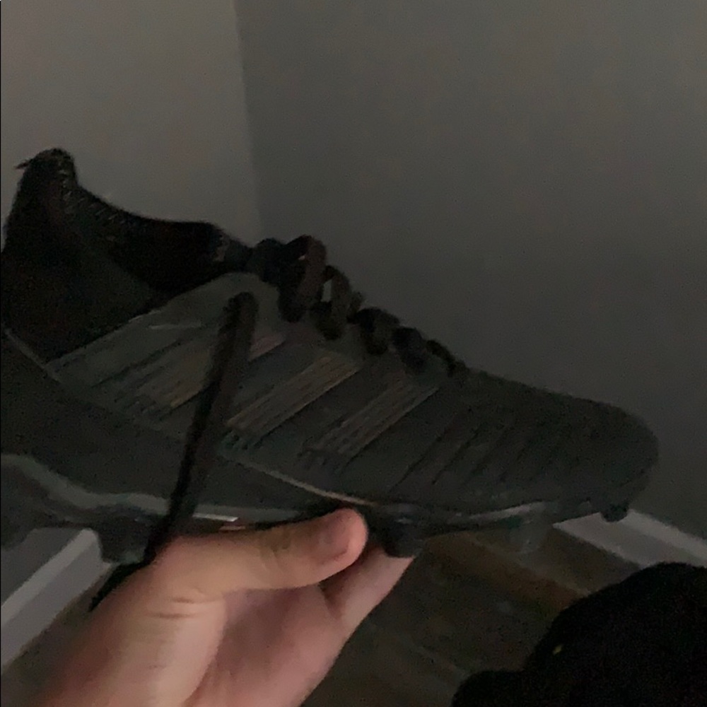 Adidas predators 18.3
